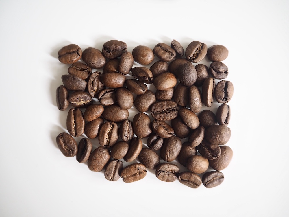 เมล็ดกาแฟคั่วกลาง การคั่วกาแฟ 4 ประเภท การคั่วกลางคือ
