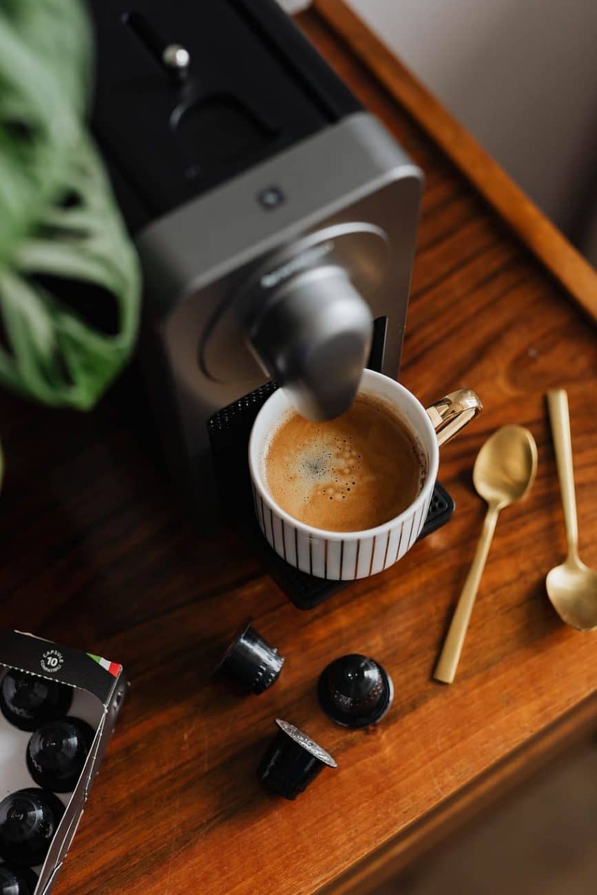10 เหตุผลที่คุณควรซื้อ เครื่องชงกาแฟ Nespresso