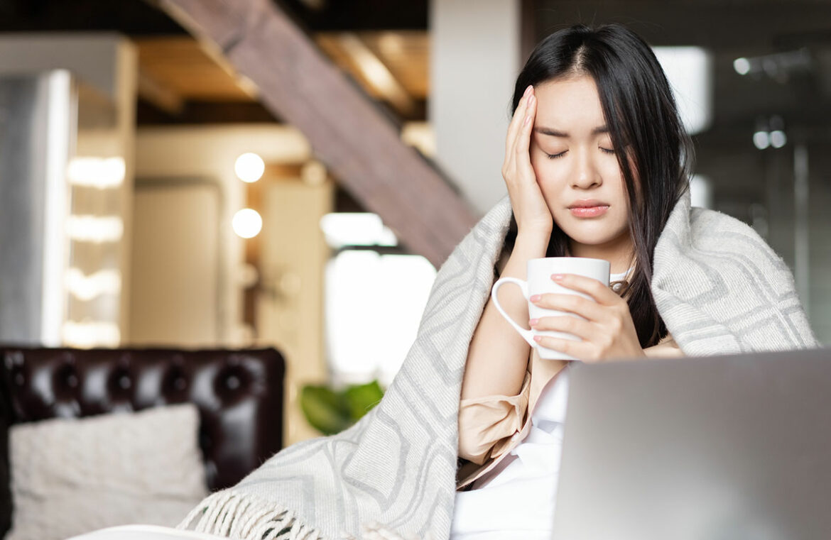 อาการปวดหัวกับกาแฟ มันคืออะไร และคุณจะหยุดมันได้อย่างไร?
